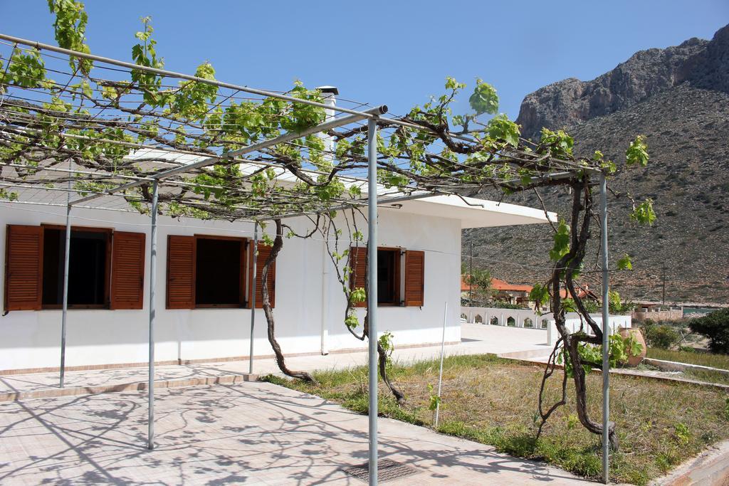 Theros Beach House Stavrós Exterior foto